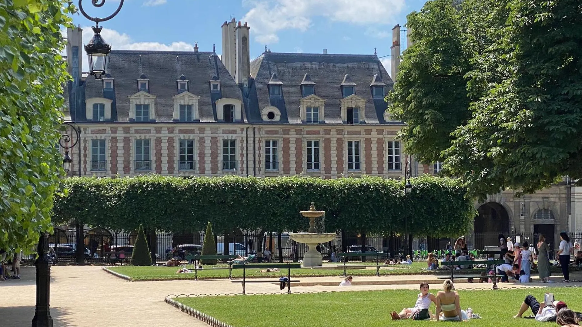 Appartement De Standing - Place Des Vosges - Cozy 2 Pieces - Une Chambre Paris 0*,  France