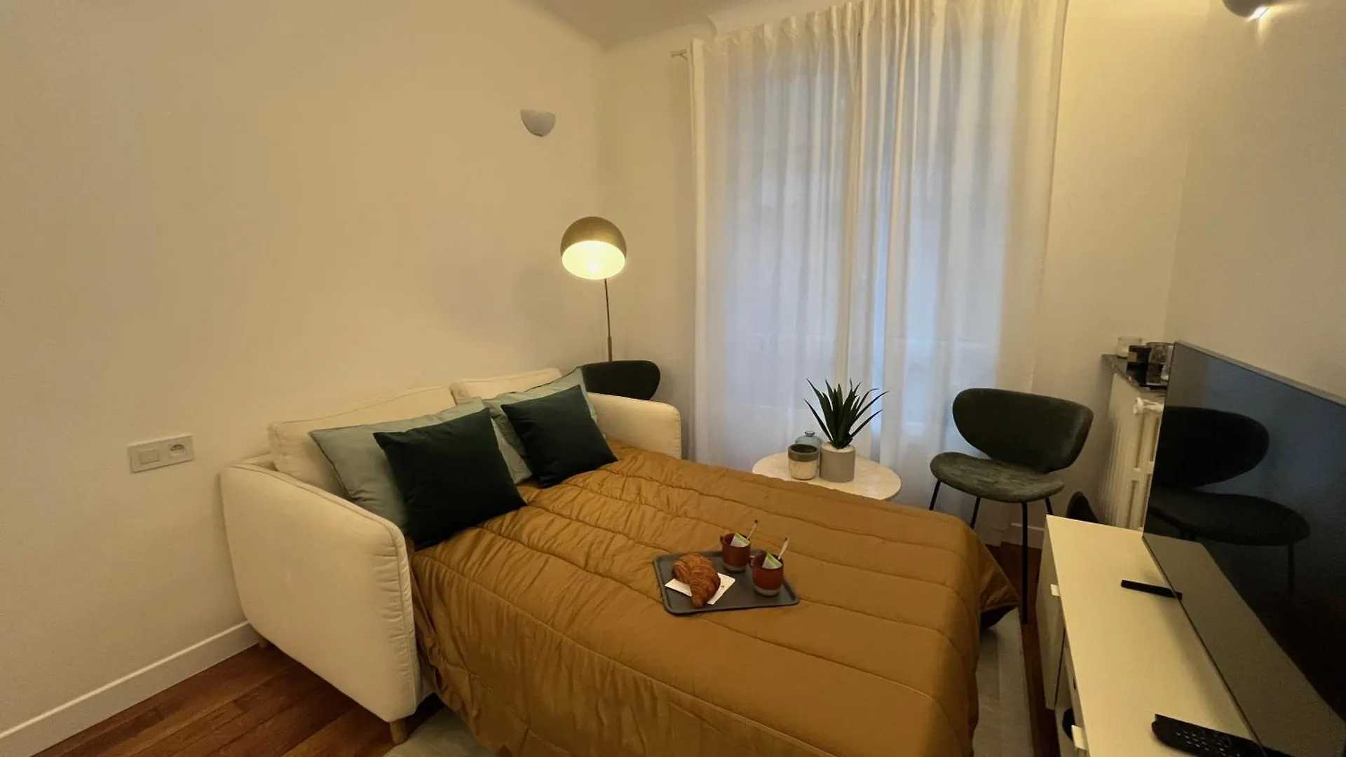 Daire Appartement De Standing - Place Des Vosges - Cozy 2 Pieces - Une Chambre Paris Fransa